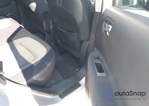 2011 Nissan Rogue Sv z USA, uszkodzony, nr VIN JN8AS5MV7BW673101